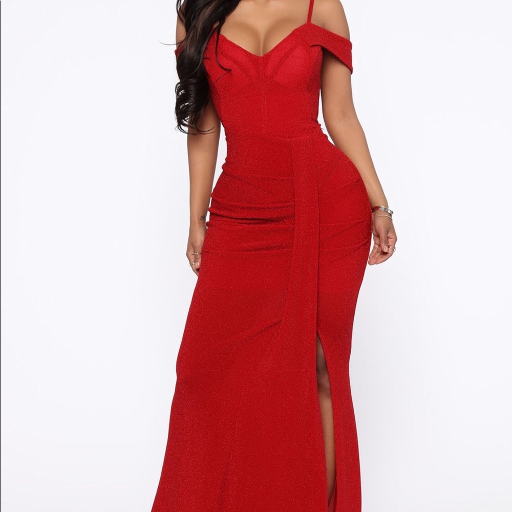 Beautiful Red Metallic glittered dress